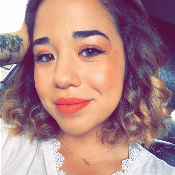 Meet your Posher, Gracey - Picture 1 of 1